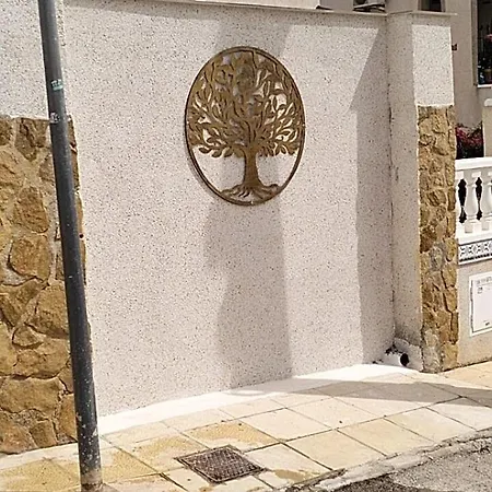 Casa Sortino Rizzo * San Miguel De Salinas
